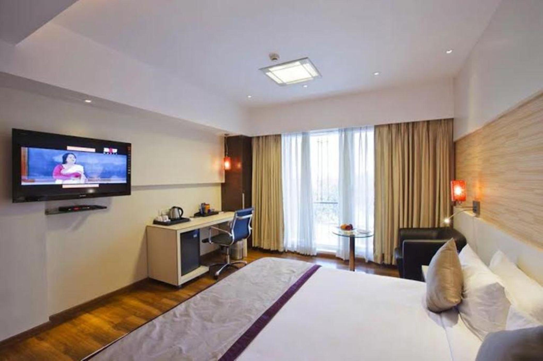 Spree Shivai Hotel Pune Pimpri-Chinchwad Exterior photo