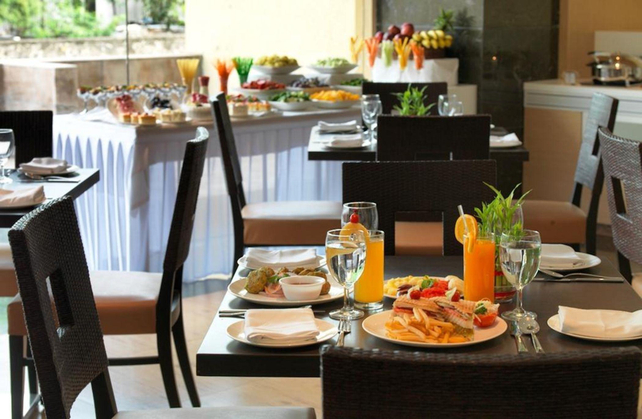 Spree Shivai Hotel Pune Pimpri-Chinchwad Exterior photo